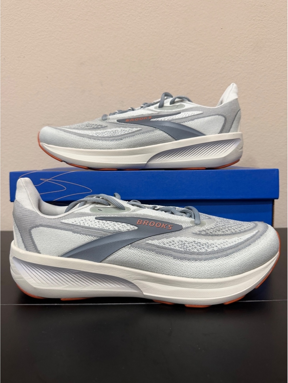 Size 13 - Brooks Revel 9 “Grey Brown”